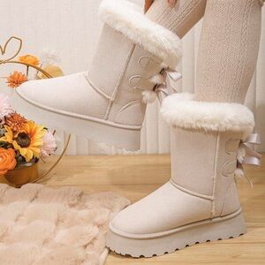 Winter thick soled beige bow mid-calf boots (8.5 wmns)